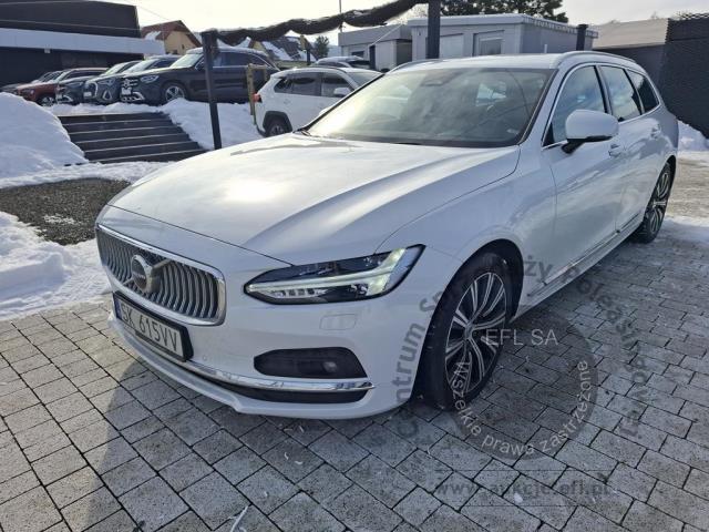 1 - Volvo V90 B5 D AWD Inscription aut Kombi
 2022r. SK615VV Pojazd znajduje się w firmie AACAR sp. z o.o. Kasztanowa 5, 32-400 Jawornik