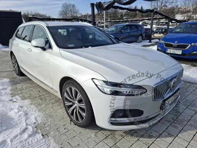 3 - Volvo V90 B5 D AWD Inscription aut Kombi
 2022r. SK615VV Pojazd znajduje się w firmie AACAR sp. z o.o. Kasztanowa 5, 32-400 Jawornik