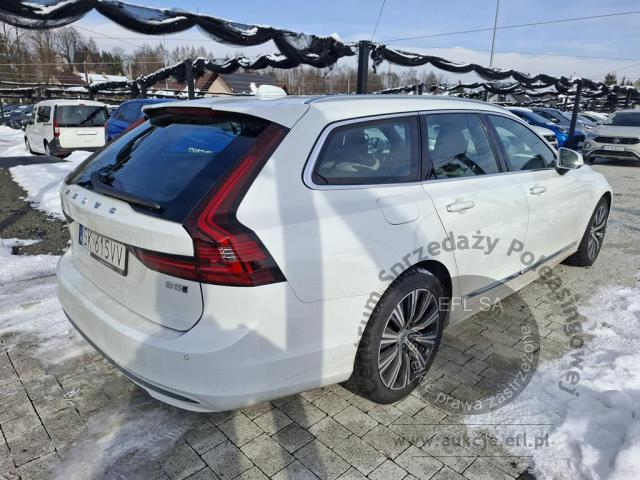 6 - Volvo V90 B5 D AWD Inscription aut Kombi
 2022r. SK615VV Pojazd znajduje się w firmie AACAR sp. z o.o. Kasztanowa 5, 32-400 Jawornik