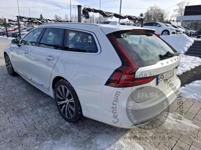 10 - Volvo V90 B5 D AWD Inscription aut Kombi
 2022r. SK615VV Pojazd znajduje się w firmie AACAR sp. z o.o. Kasztanowa 5, 32-400 Jawornik