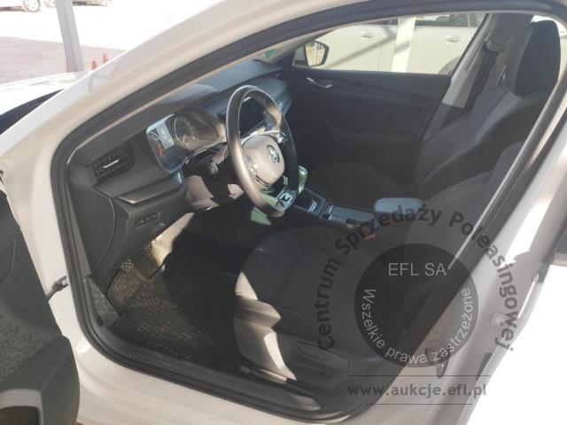 8 - Skoda Octavia 2.0 TDI Ambition 2022r. WND1847C Pojazd znajduje się w firmie ARCTOS GROUP sp. z o.o. Al. Krakowska 7, 02-183 Warszawa
