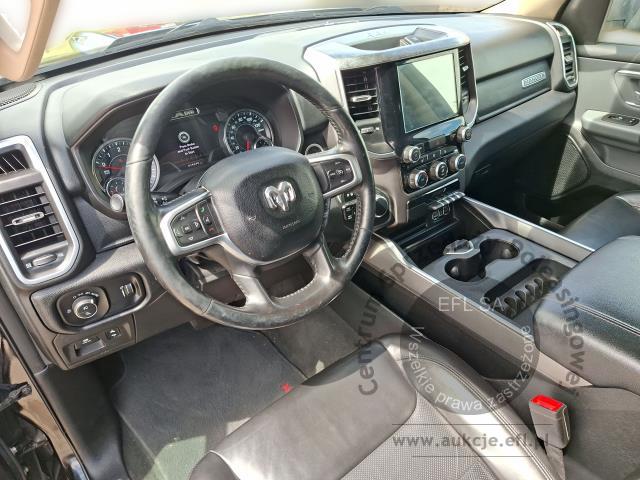 13 - RAM 1500 5.7 V8 BIGHORN AWD LPG 2019r.
