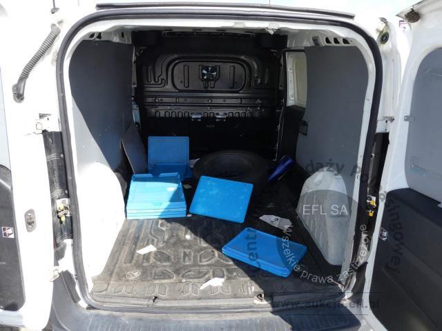 9 - FIAT DOBLO MAXI 1.4 LPG 2019r.