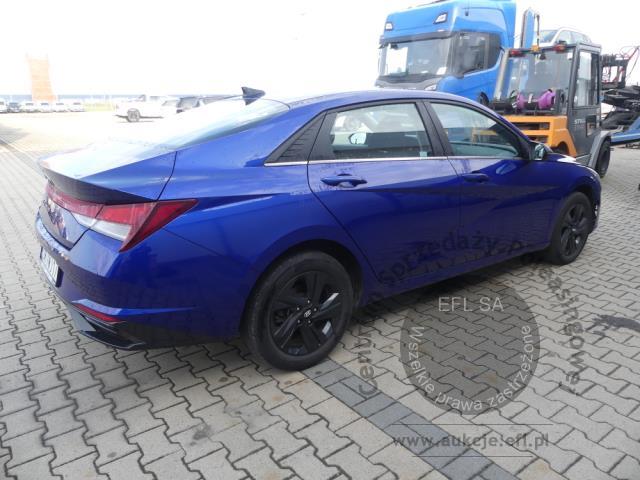 6 - Hyundai Elantra 1.6 Smart CVT Sedan 2023r. DW7WJ17 Magnice