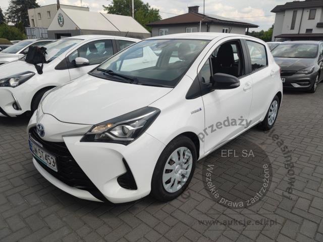 1 - Toyota Yaris Hybrid 100 Active 2017r. DW5T453 UWAGA!! Pojazd znajduje się w lokalizacji: Janki, Al. Krakowska 52, 05-090 Janki