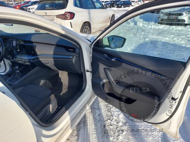 13 - Skoda Octavia 2.0 TDI Ambition Kombi 2021r. WY236CE Pojazd znajduje się w firmie AACAR sp. z o.o. Jawornik 90, 32-400 Myślenice