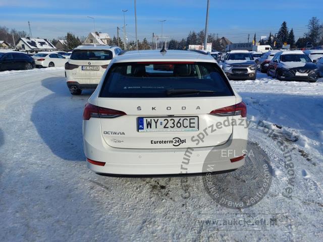 4 - Skoda Octavia 2.0 TDI Ambition Kombi 2021r. WY236CE Pojazd znajduje się w firmie AACAR sp. z o.o. Jawornik 90, 32-400 Myślenice