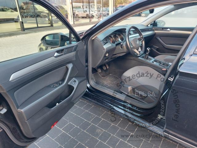 11 - VOLKSWAGEN Passat 2.0 TDI EVO Essence 2020r. SK672TS Uwaga! Pojazd znajduje się w firmie AACAR sp. z o.o. Jawornik 90, 32-400 Myślenice
