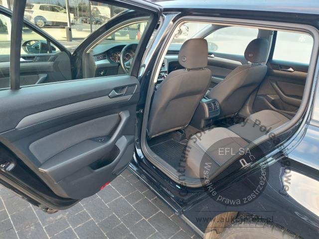 13 - VOLKSWAGEN Passat 2.0 TDI EVO Essence 2020r. SK672TS Uwaga! Pojazd znajduje się w firmie AACAR sp. z o.o. Jawornik 90, 32-400 Myślenice