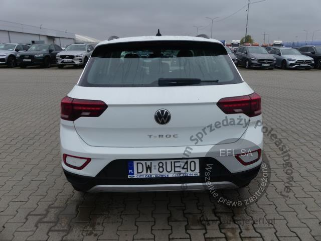 5 - Volkswagen T-ROC 1.5 TSI Life Hatchback 2023r. DW8UE40 UWAGA!! Pojazd znajduje się w firmie Arctos Sp. z o.o. Warszawa, Al. Krakowska 7, 02-183 Warszawa