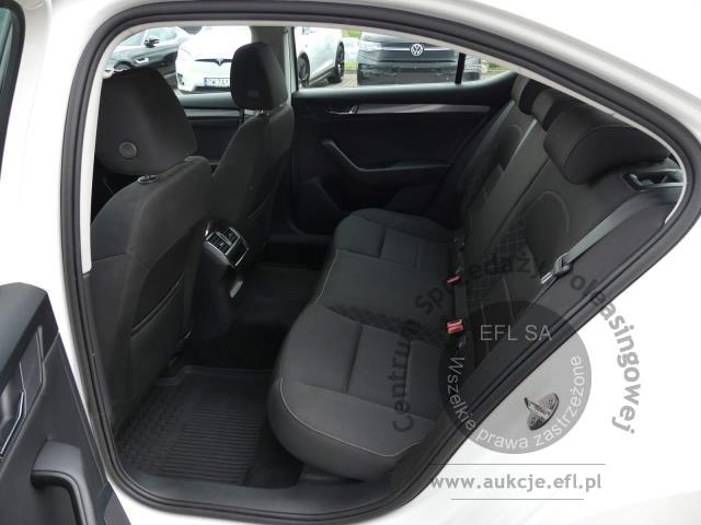 7 - Skoda Superb 2.0TDI Active Hatchback 2018r. DW4CA30 Magnice