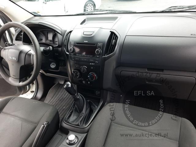 7 - Isuzu D-Max 1.9 d DC L 2019r. DW5ER67 UWAGA!! Pojazd znajduje się w lokalizacji: Jawornik 90, Myślenice 32-400