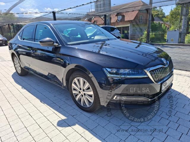 3 - SKODA Superb 2.0 TDI SCR Style DSG 2023r. SK358YF Pojazd znajduje się w firmie AACAR sp. z o.o. Kasztanowa 5, 32-400 Jawornik