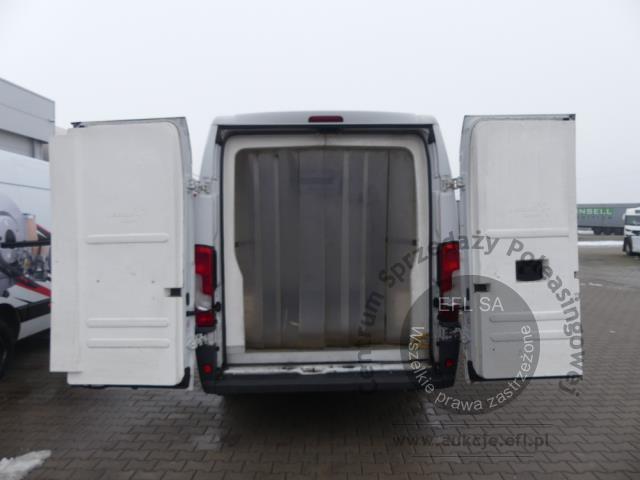 8 - FIAT DUCATO 2.3 MULTIJET2 FURGON 2018r.