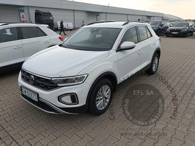 1 - Volkswagen T-ROC 1.5 TSI Life Hatchback 2023r. DW6VX75 UWAGA!! Pojazd znajduje się w firmie Arctos Sp. z o.o. Warszawa, Al. Krakowska 7, 02-183 Warszawa