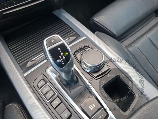 17 - BMW X5 XDRIVE25D AUTOMAT 2018r.