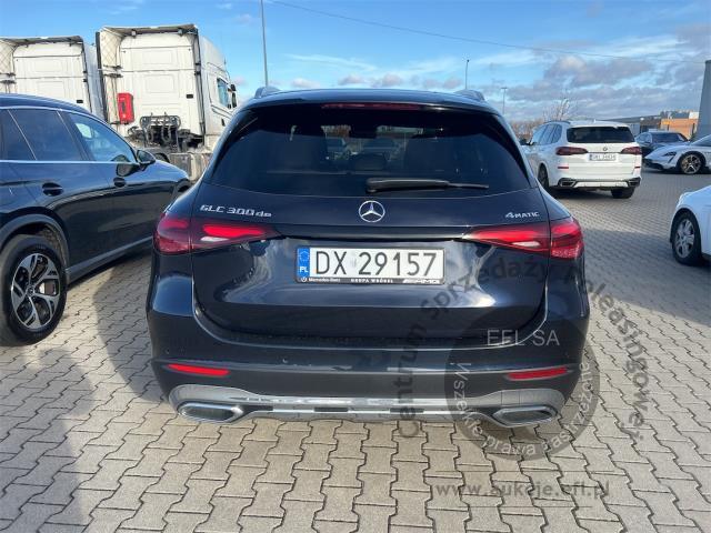 3 - MERCEDES BENZ GLC 300 DE 4-MATIC AVANTGARDE plug-in 2024r. DX29157 Magnice
