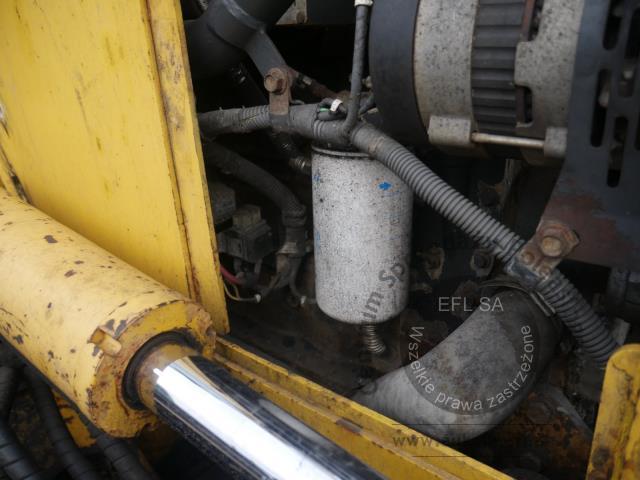 19 - Spycharka gąsienicowa KOMATSU D51PX-22 2010r.