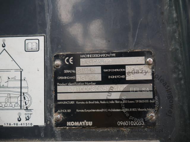 25 - Spycharka gąsienicowa KOMATSU D51PX-22 2010r.
