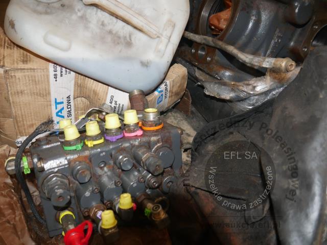 42 - Spycharka gąsienicowa KOMATSU D51PX-22 2010r.