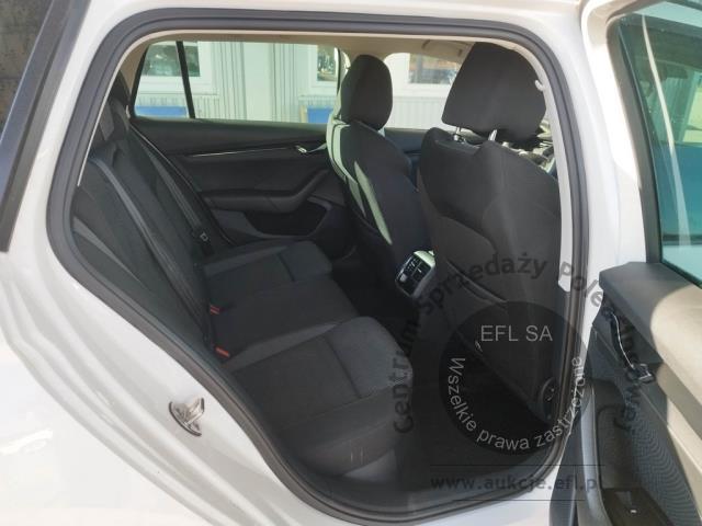 9 - Skoda Octavia 2.0 TDI Ambition DSG 2023r. WZ035GT Pojazd znajduje się w firmie ARCTOS GROUP sp. z o.o. Al. Krakowska 7, 02-183 Warszawa