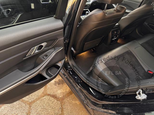 9 - BMW Seria 3 318i M Sport aut Kombi 2021r. SK564VR UWAGA!! Pojazd znajduje się w lokalizacji: Katowice 40-689, Małachowskiego 16