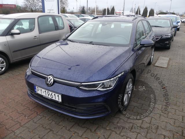 1 - Volkswagen Golf VIII 2.0 TDI Life Kombi 2022r. PY19611 Pojazd znajduje się w firmie AUTO MOTO CENTRUM sp. z o.o. ul. Ostrowska 328 (przy Trasie Katowickiej) 61-312 Poznań