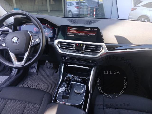 8 - BMW Seria 3 318i aut 2021r. KR4WR02 UWAGA!! Pojazd znajduje się w lokalizacji: Jawornik 90, Myślenice 32-400