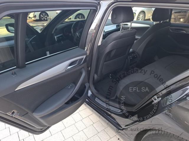 7 - BMW Seria 5 520i aut Kombi 2022r. KR4XP85 Pojazd znajduje się w firmie AACAR sp. z o.o. Kasztanowa 5, 32-400 Jawornik