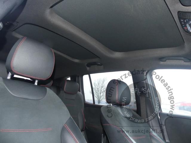 11 - MERCEDES-BENZ GLB 250 4MATIC 2022r.