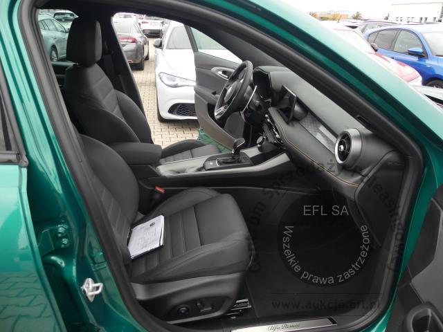 9 - Alfa Romeo Tonale Veloce 1.5 T4 DCT7  2024r. DX29979 Magnice