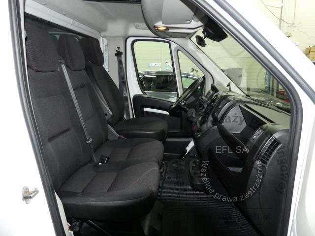8 - PEUGEOT BOXER 2.2 165KM SKRZYNIA 2021r.