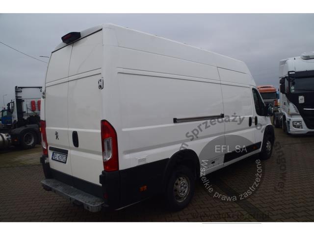 15 - PEUGEOT BOXER FURGON 2.0 BLUEHDI L4H3 2018r.