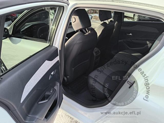 6 - Peugeot  308 1.2 PureTech allure 2022r. DW4TL39 Pojazd znajduje się w firmie ARCTOS GROUP sp. z o.o. Al. Krakowska 7, 02-183 Warszawa
