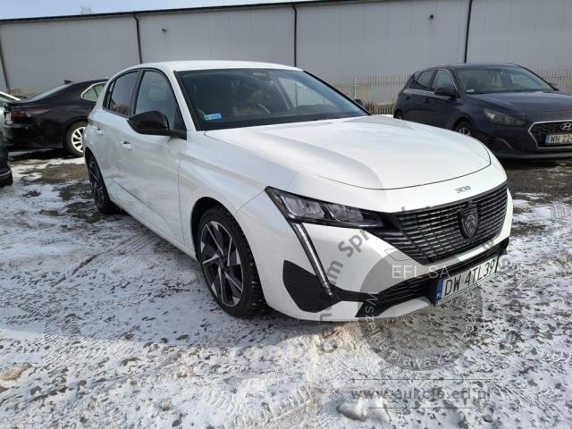 8 - Peugeot  308 1.2 PureTech allure 2022r. DW4TL39 Pojazd znajduje się w firmie ARCTOS GROUP sp. z o.o. Al. Krakowska 7, 02-183 Warszawa