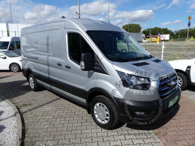 2 - Ford E-Transit 350 L3H2 RWD Trend 2023r. PY55164 Uwaga Pojazd znajduje się w firmie MDM AUTO sp. z o.o. ul. Zawodników 1, 80-729 Gdańsk