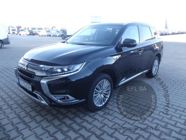 1 - MITSUBISHI OUTLANDER 2.4 PHEV AWD AUTOMAT 2020r.