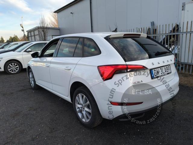 2 - Skoda  Scala 1.6 TDI SCR Ambition DSG 2020r. DW3LA89 Pojazd znajduje się w firmie ARCTOS GROUP sp. z o.o. Al. Krakowska 7, 02-183 Warszawa
