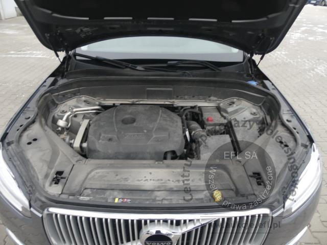 5 - VOLVO XC90 T5 AWD 2018r.