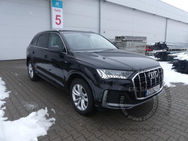 3 - AUDI Q7 45 TDI S-LINE QUATTRO 2021r.