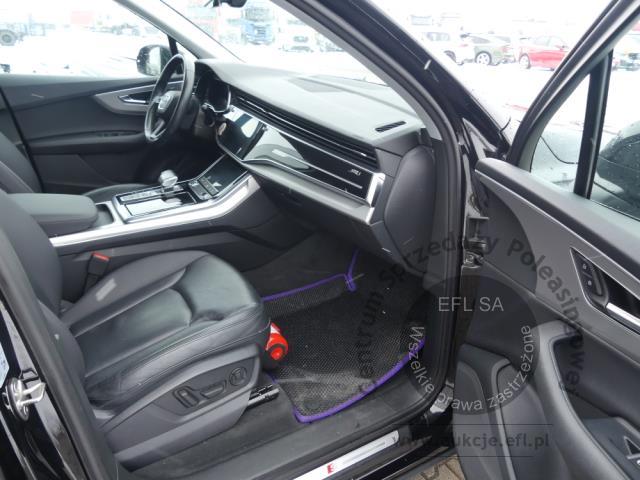 8 - AUDI Q7 45 TDI S-LINE QUATTRO 2021r.