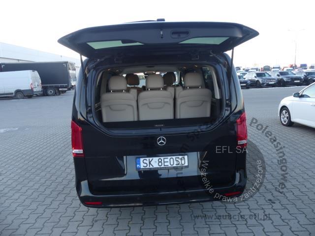 13 - MERCEDES-BENZ V-KLASSE V250D 4MATIC 2023r.