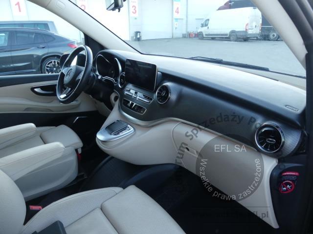 8 - MERCEDES-BENZ V-KLASSE V250D 4MATIC 2023r.