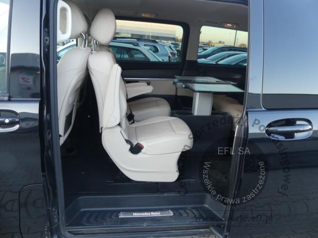 9 - MERCEDES-BENZ V-KLASSE V250D 4MATIC 2023r.