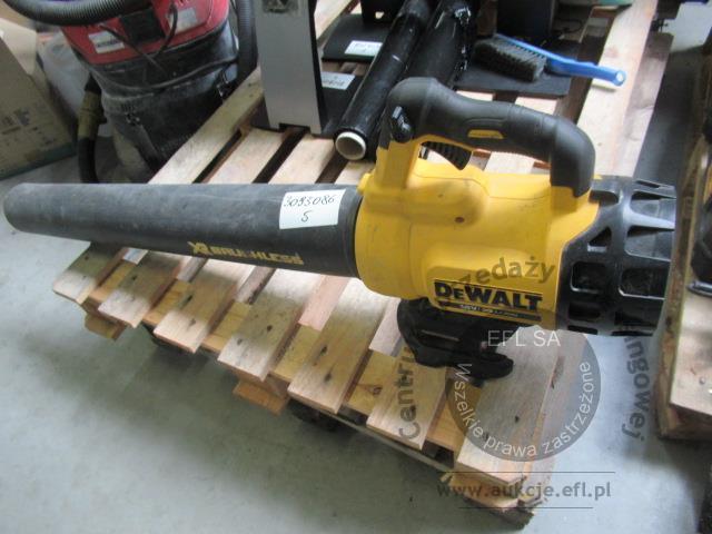 1 - Dmuchawa osiowa - akumulatorowa DEWALT DCM 562