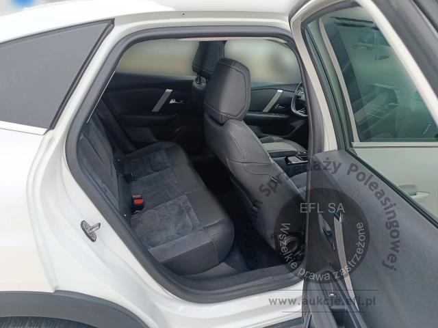 13 - CITROEN C4 X 1.2 PT 130 EAT8 SHINE 2023r.