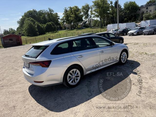 5 - Skoda Octavia 1.5 TSI ACT Ambition 2023r. GD9H121 Pojazd znajduje się w firmie MDM AUTO sp. z o.o. ul. Zawodników 1, 80-729 Gdańsk