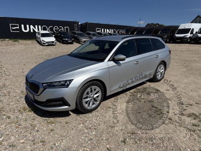 9 - Skoda Octavia 1.5 TSI ACT Ambition 2023r. GD9H121 Pojazd znajduje się w firmie MDM AUTO sp. z o.o. ul. Zawodników 1, 80-729 Gdańsk
