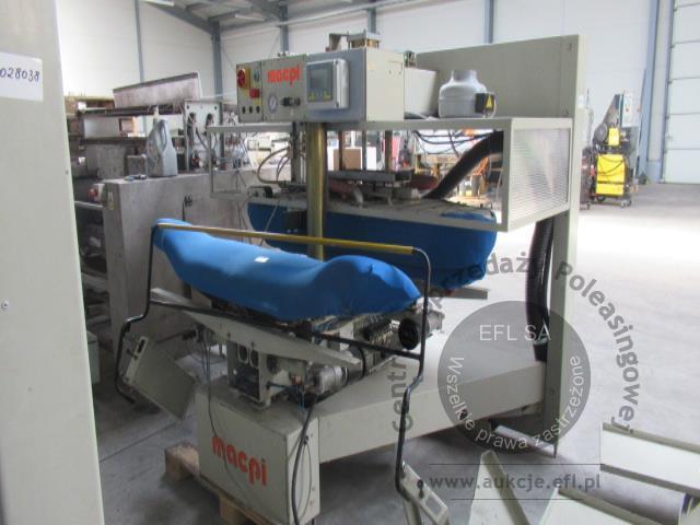 22 - Linia do prasowania odzieży - marynarek, żakietów