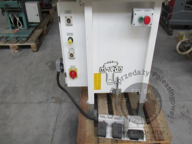 40 - Linia do prasowania odzieży - marynarek, żakietów